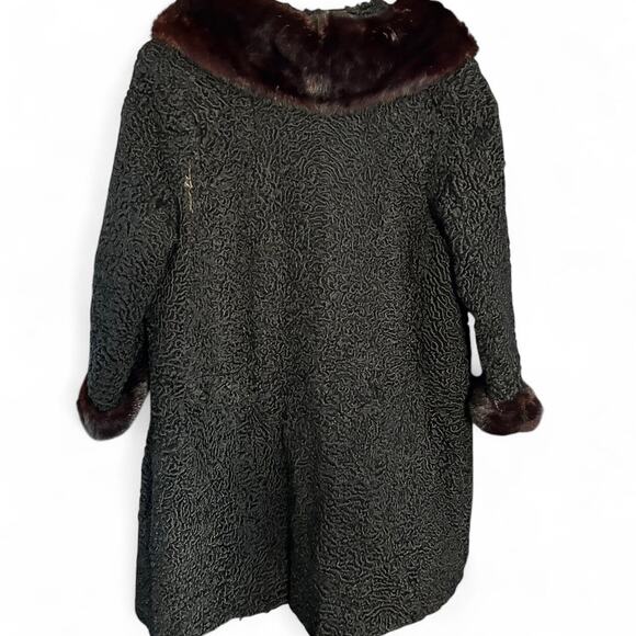 VTG Vintage 1960s Marshall Fields & Company Black Lamb Fur Coat Brown Fur OS - Picture 5 of 8